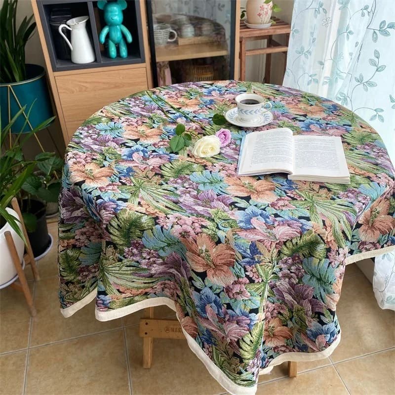 European Style Green Field Tablecloth and Runner with Fringe