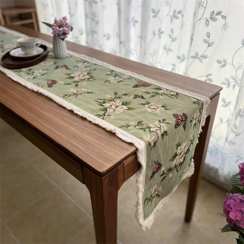 American Country Style Cotton Linen Table Runner with Tassels