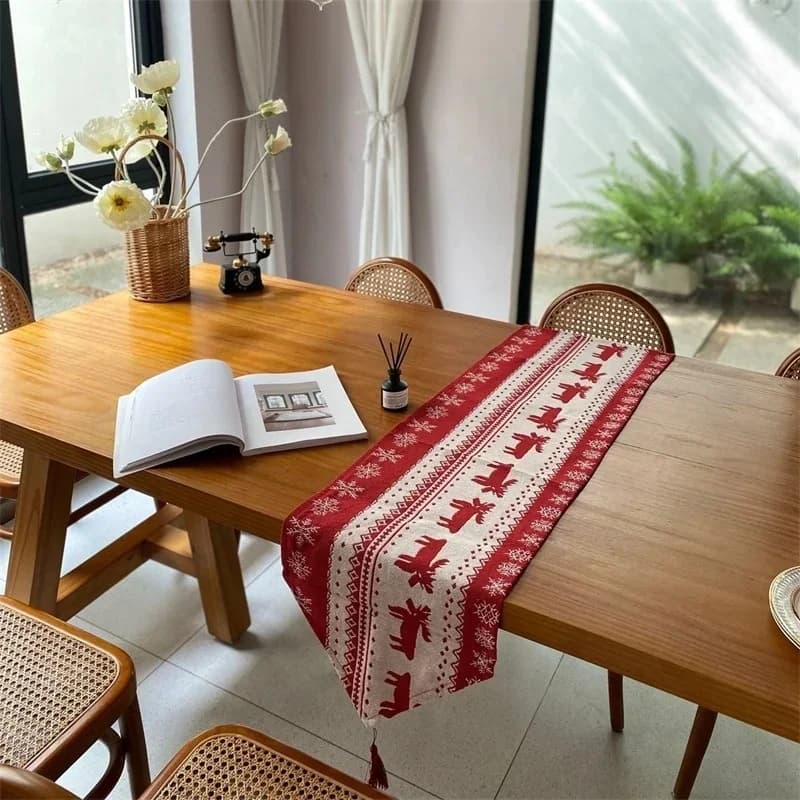 Christmas Table Runner Cotton Blend Decorative Cloth for Dining