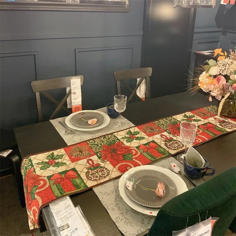 Christmas Table Runner with Tassels, Nordic Style Polyester Cotton Blend
