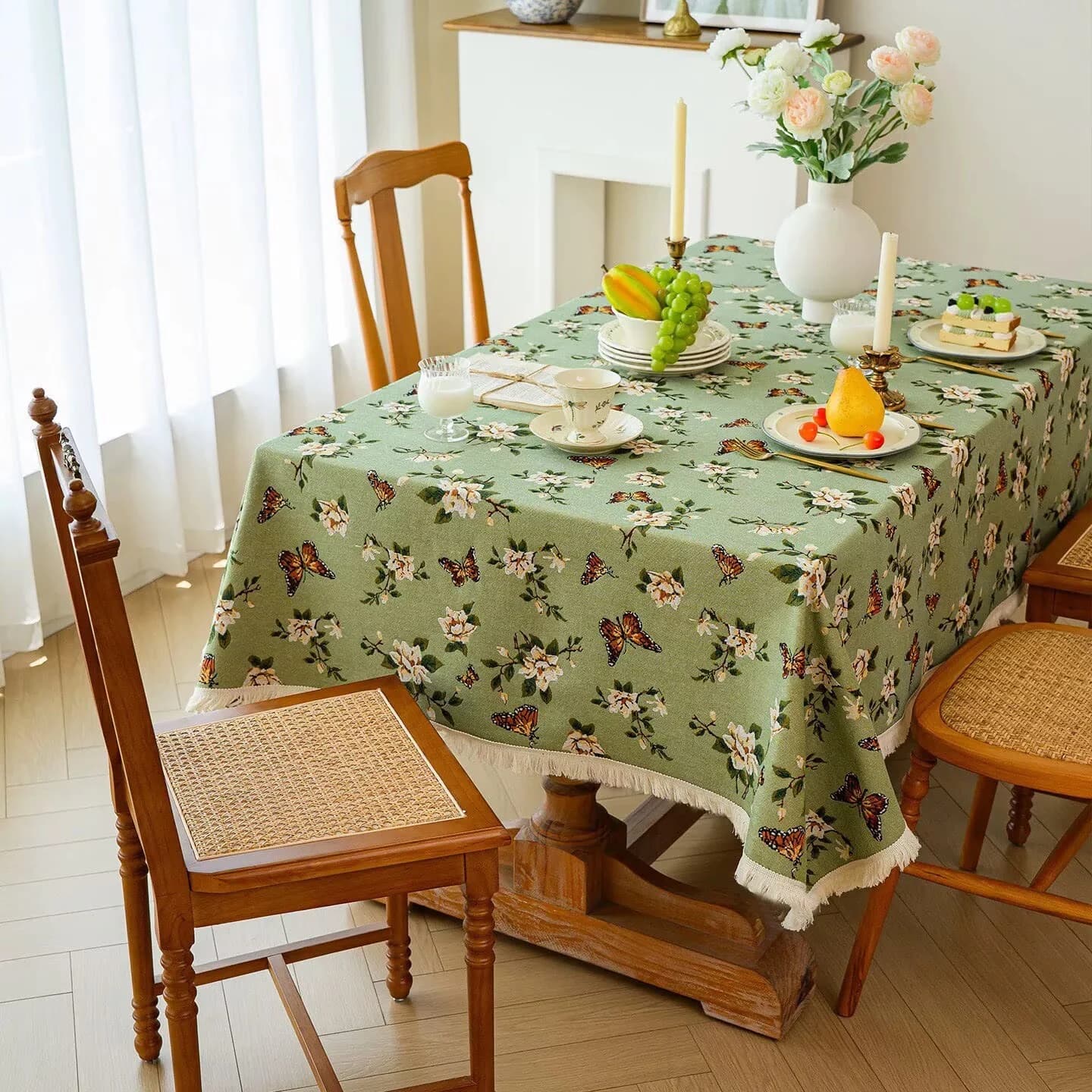 Rustic Floral Jacquard Table Runner and Tablecloth Decor